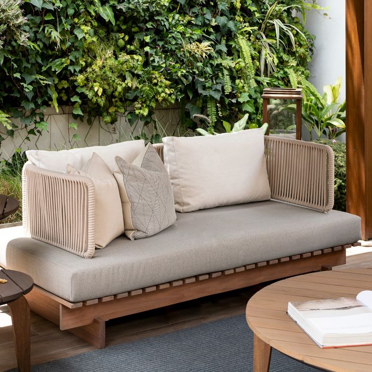 Masyuri - Replica Office & Lounge Chair 1075
